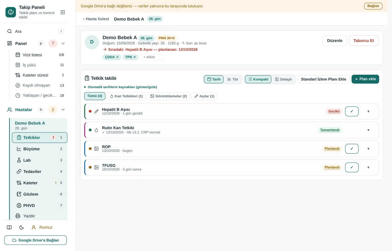 Patient page for a demo patient: overdue hepatitis B vaccine, completed blood test, planned eye and cranial ultrasound exams.